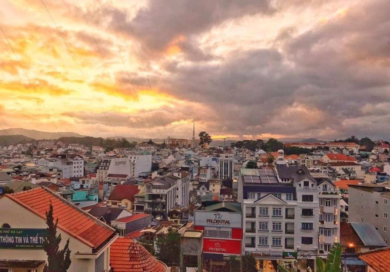 Hotel Phuong Trinh Da Lat Zewnętrze zdjęcie
