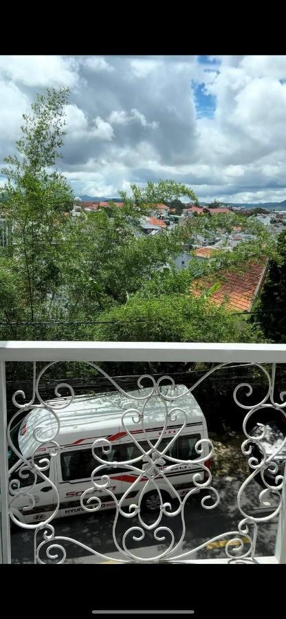 Hotel Phuong Trinh Da Lat Zewnętrze zdjęcie