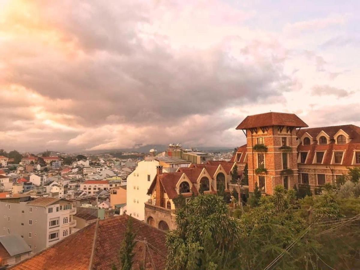 Hotel Phuong Trinh Da Lat Zewnętrze zdjęcie
