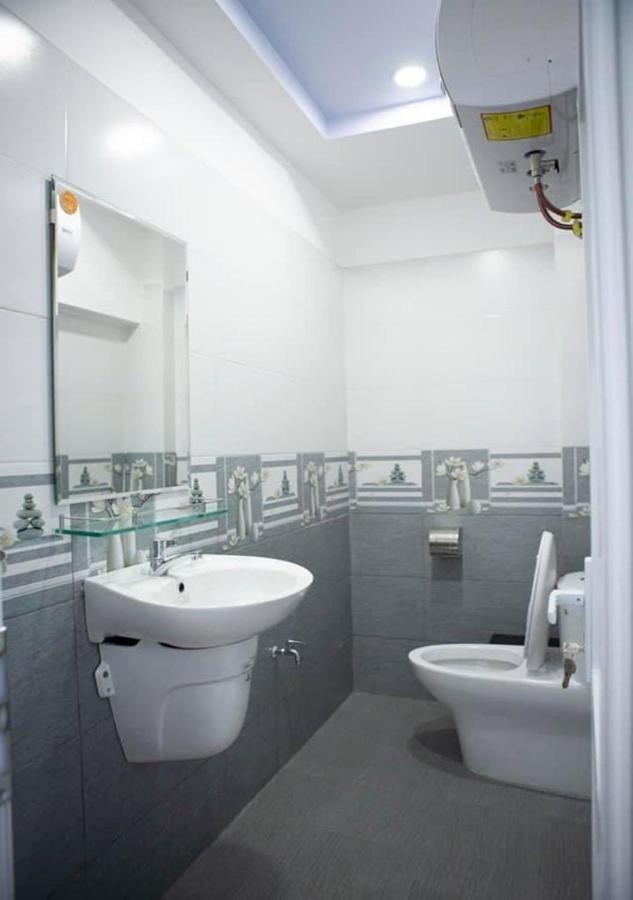 Hotel Phuong Trinh Da Lat Zewnętrze zdjęcie
