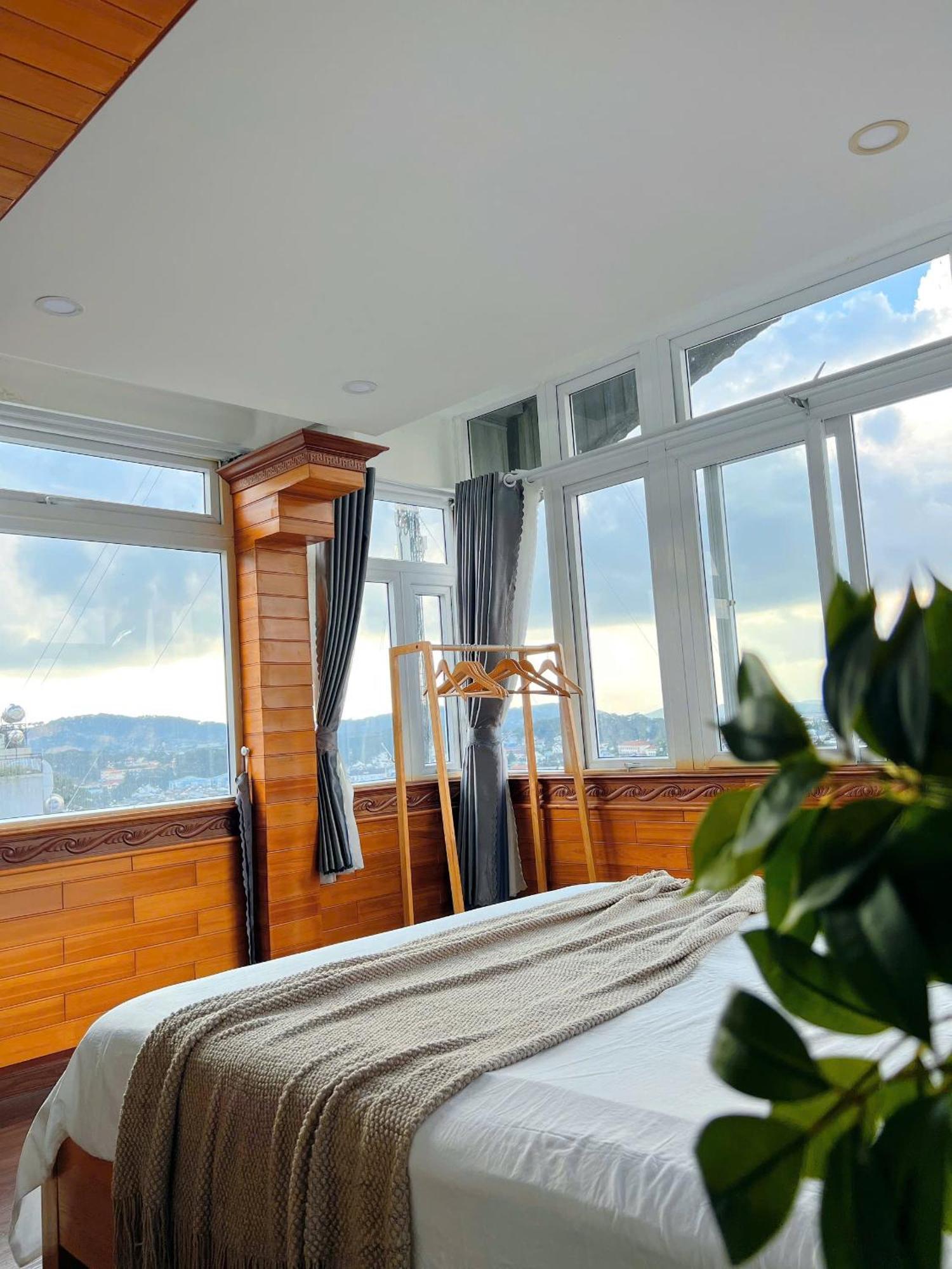 Hotel Phuong Trinh Da Lat Zewnętrze zdjęcie
